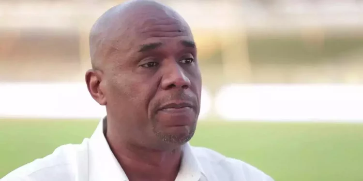 "I'll never stop," says Ian Bishop, a seasoned Pakistani journalist, in a motivating statement.