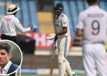 Alastair Cook clarifies the five-run punishment given to India, saying, "It's a tactical ploy to disturb middle of the wicket."