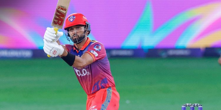 Capitals are in play-off contention thanks to Sikandar Raza's last-ball six.