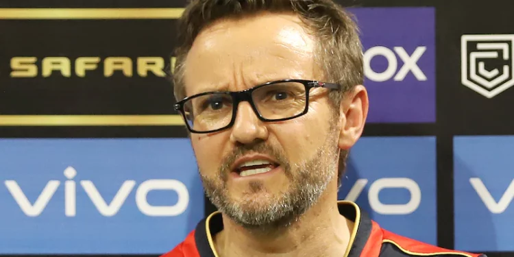 Mike Hesson criticizes RCB's plan for the IPL 2024 auction,