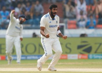 Vernon Philander predicts that "complete" bowler Bumrah will be the T20 World Cup's finest pacer.