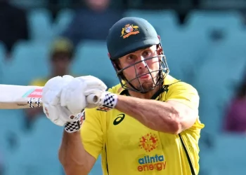 Australia names a strong team to play New Zealand in Twenty20 Internationals, with Mitchell Marsh as captain.