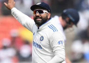 India vs. England: Before seeking a review, Rohit Sharma comically confers with Marais Erasmus