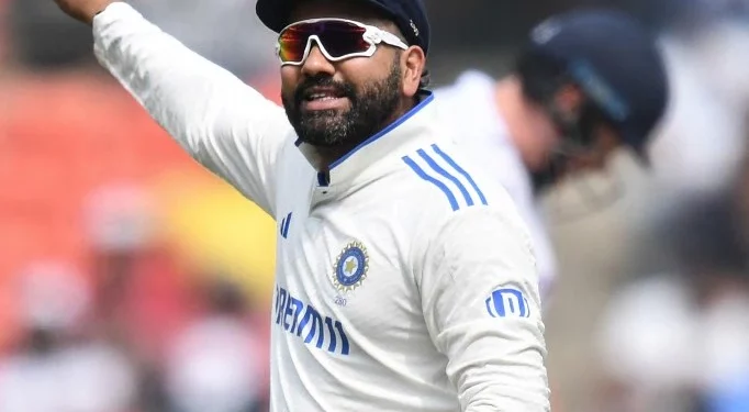 India vs. England: Before seeking a review, Rohit Sharma comically confers with Marais Erasmus