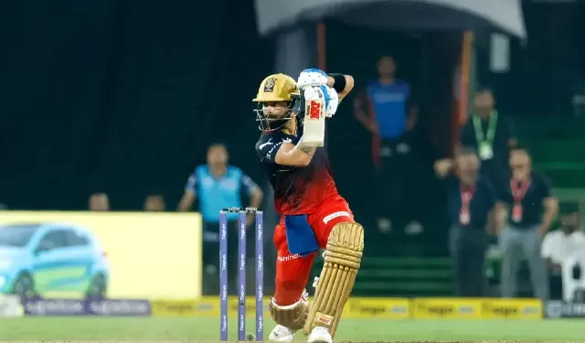 Aakash Chopra described Virat Kohli's game-winning shot as "his bat was firing" when he struck Kagiso Rabada after stepping out.