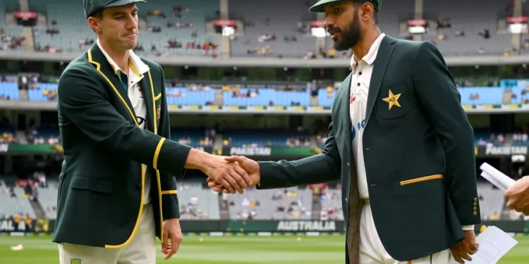 Afridi set to lose T20I captaincy as PCB offers white-ball role to Babar