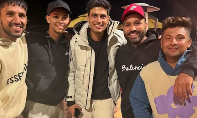 After the historic series victory, Rohit Sharma jokingly makes fun of kids by saying, "Garden mein ghoomne wale bande."