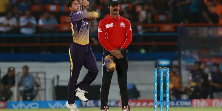 Dinesh Karthik remembers his tense connection with Kuldeep Yadav during his tenure with KKR: "I had to be tough with him."