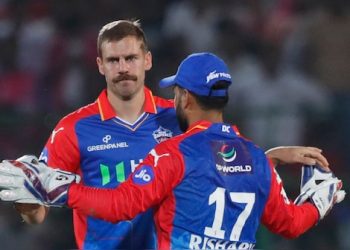 Why aren't Anrich Nortje and Mayank Yadav participating in the 26th IPL 2024 match between LSG and DC?