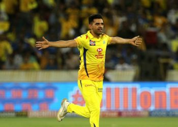 Stephen Fleming updates us on Deepak Chahar's injury : "Minor injury, nothing to worry about."
