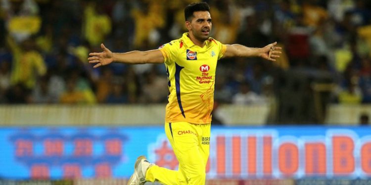 Stephen Fleming updates us on Deepak Chahar's injury : "Minor injury, nothing to worry about."