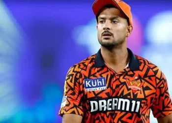 Why aren't Mayank Agarwal and Mohsin Khan participating in SRH vs. LSG, IPL 2024 Match 57?
