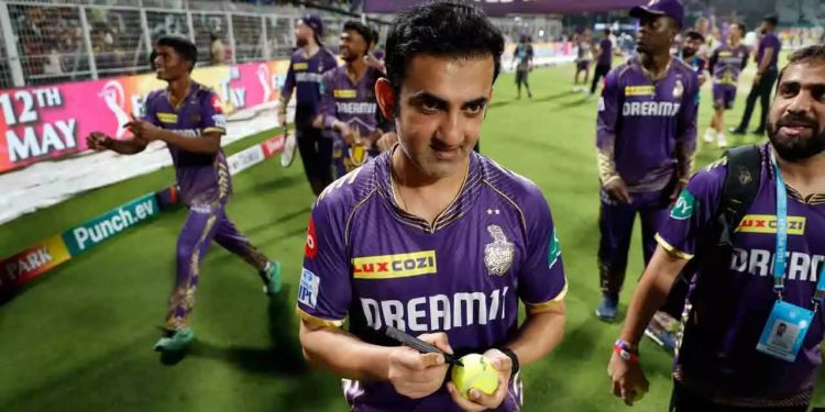 Navjot Singh Sidhu praises KKR mentor Gautam Gambhir, saying, "He gets inspired when the situation gets tough."