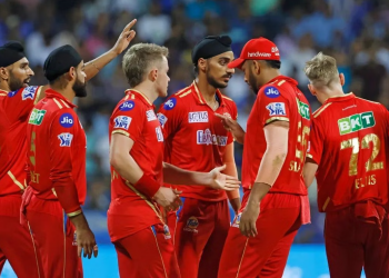 "I ate butter-covered paranthas and neglected to wash my hands." - Aakash Chopra on the poor fielding of the Punjab Kings vs the RCB