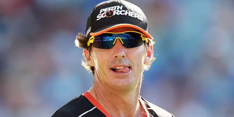 Brad Hogg said of the India vs. Australia T20 World Cup 2024 final, "It'd absolutely love to happen."
