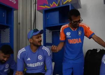 "Chahal TV is back": After Pakistan's victory, Yuzvendra Chahal speaks with Mohammed Siraj, Rishabh Pant, and Axar Patel.