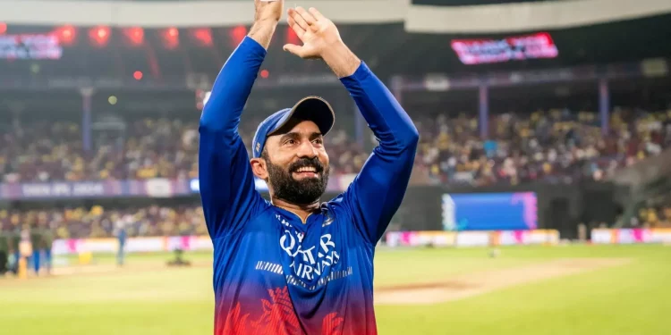 Dinesh Karthik confirms retirement in touching post
