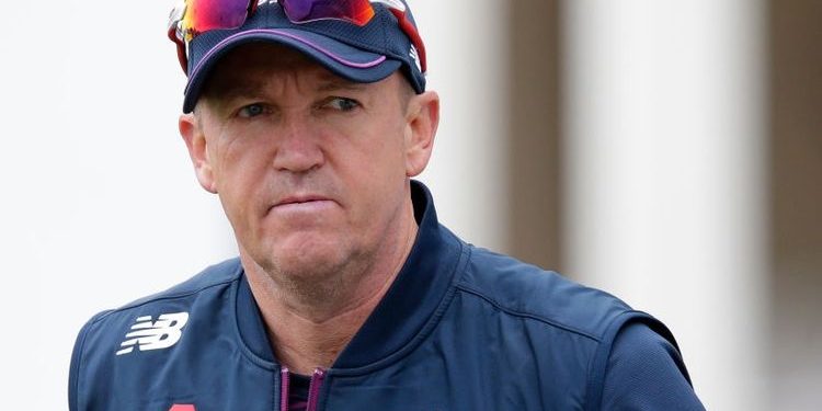 Andy Flower harshly criticises New York's drop-in pitch and outfield