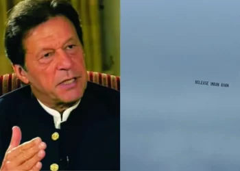 PAK vs. IND: 'Release Imran Khan' posters are displayed across the stadium