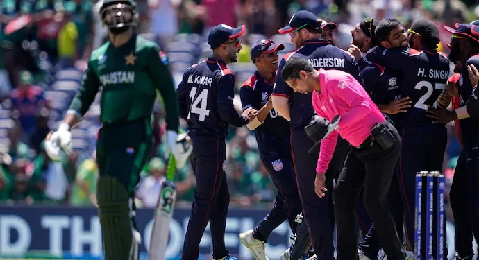 Pakistan was at its lowest, looking like club players: Sanjay Manjrekar