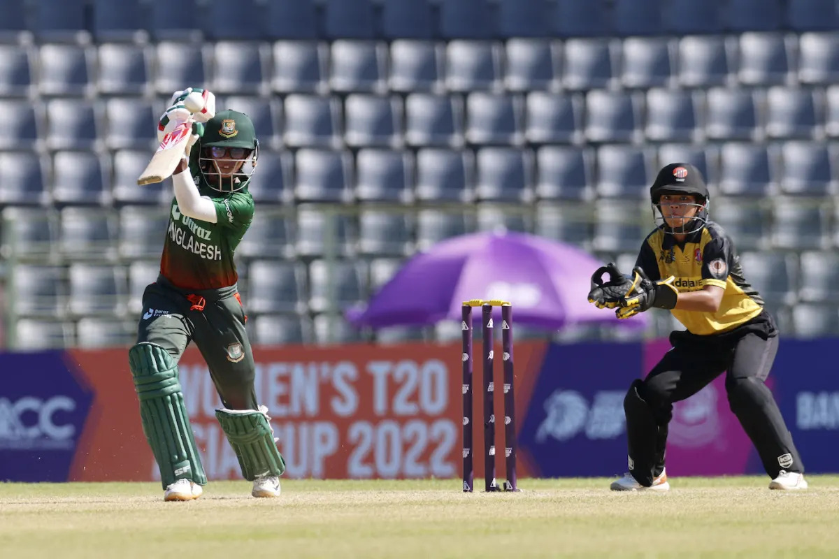 Murshida Khatun anchored Bangladesh's chase with 50 off 55 balls