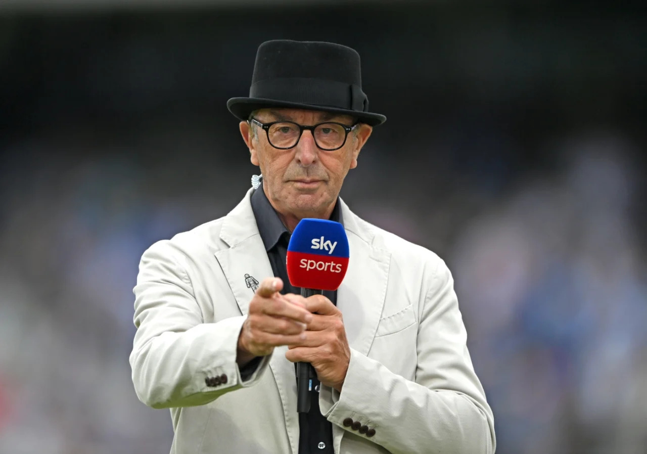 "Test cricket is at risk of becoming an event only for the elite."- David Lloyd criticises ENG-IND 'ridiculous' pricing Lord’s Test