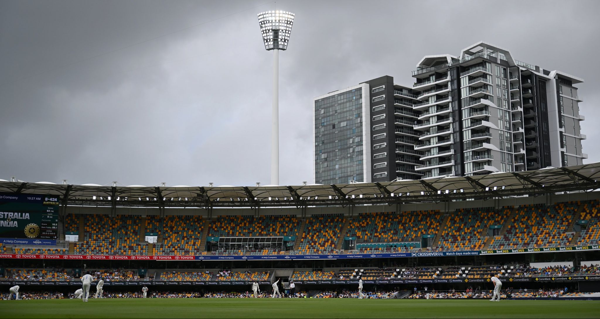 Twitter Reactions: Weather possums leads to 3rd Australia-India Test getting drawn