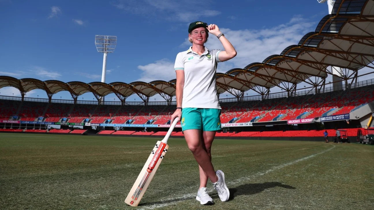 Women's Ashes 2025: Beth Mooney wants to 'show off skills and enjoy' Pink Ball Test