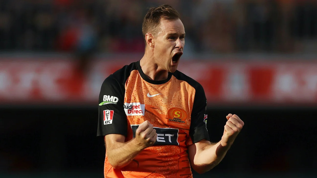 Melbourne Renegades join pacer Jason Behrendorff in 1st BBL free agency move