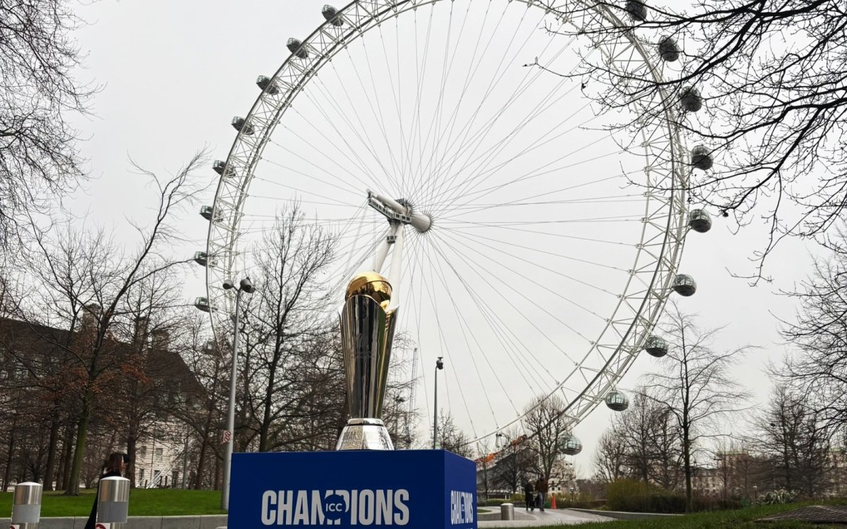 Champions Trophy 2025 Trophy Tour thrills cricket fans in England