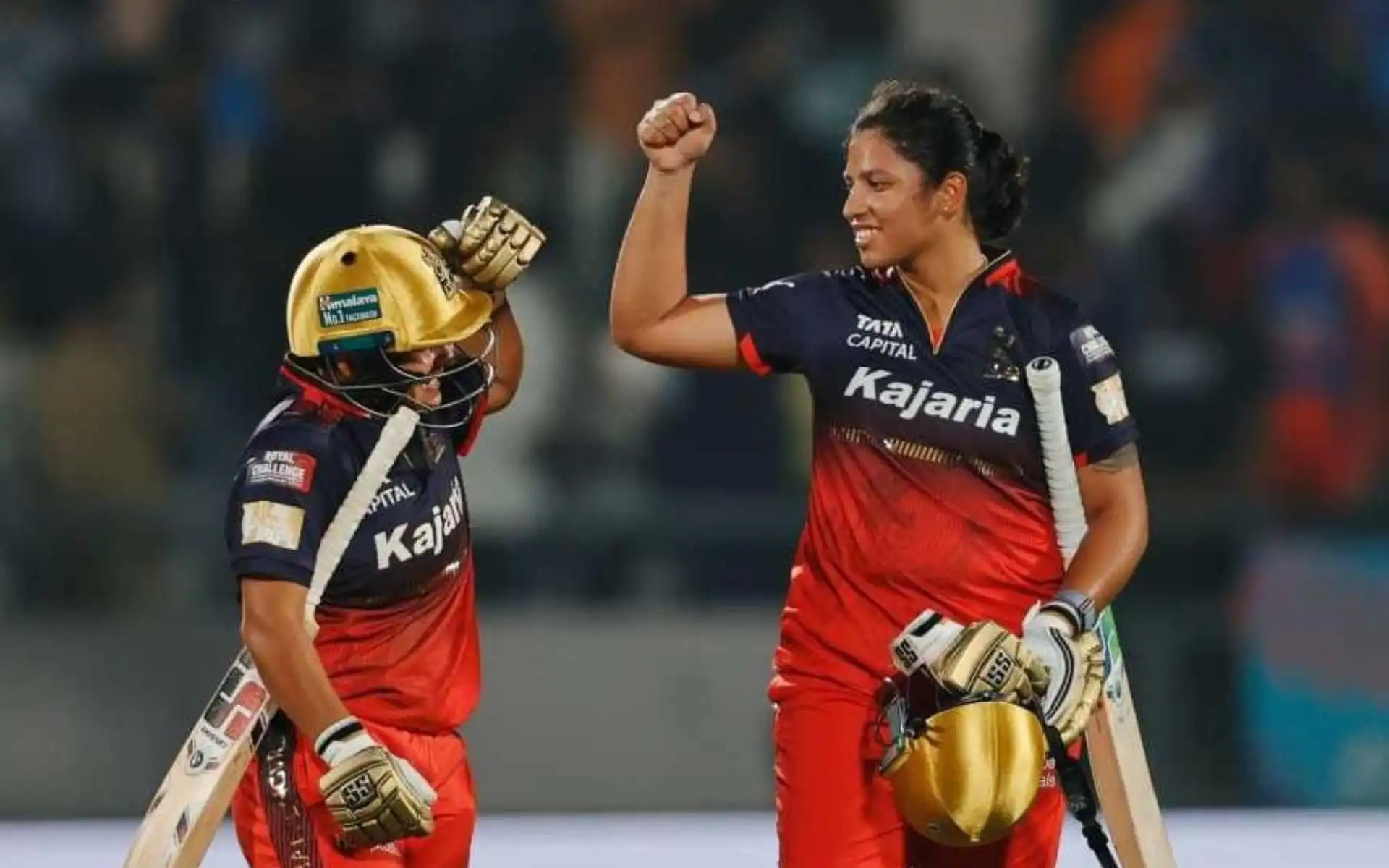 Twitter Reactions: RCB-W ace 202-run chase on the back of team effort