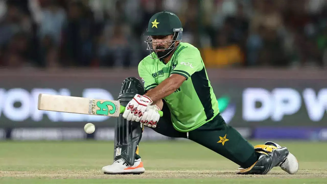 I didn't know how I got into the team: Khushdil Shah