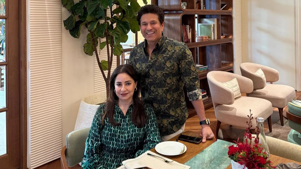 Romantic Valentine's Day Moments of 3 Famous Indian Cricketers