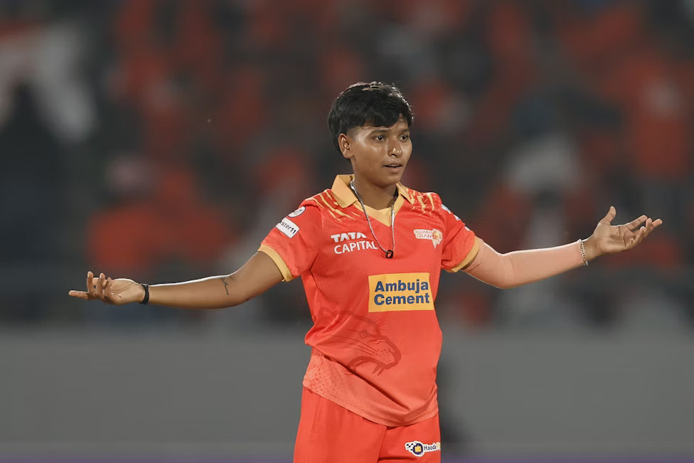 WPL 2025 WATCH: Priya Mishra Bamboozles Aussie Duo In Same Over