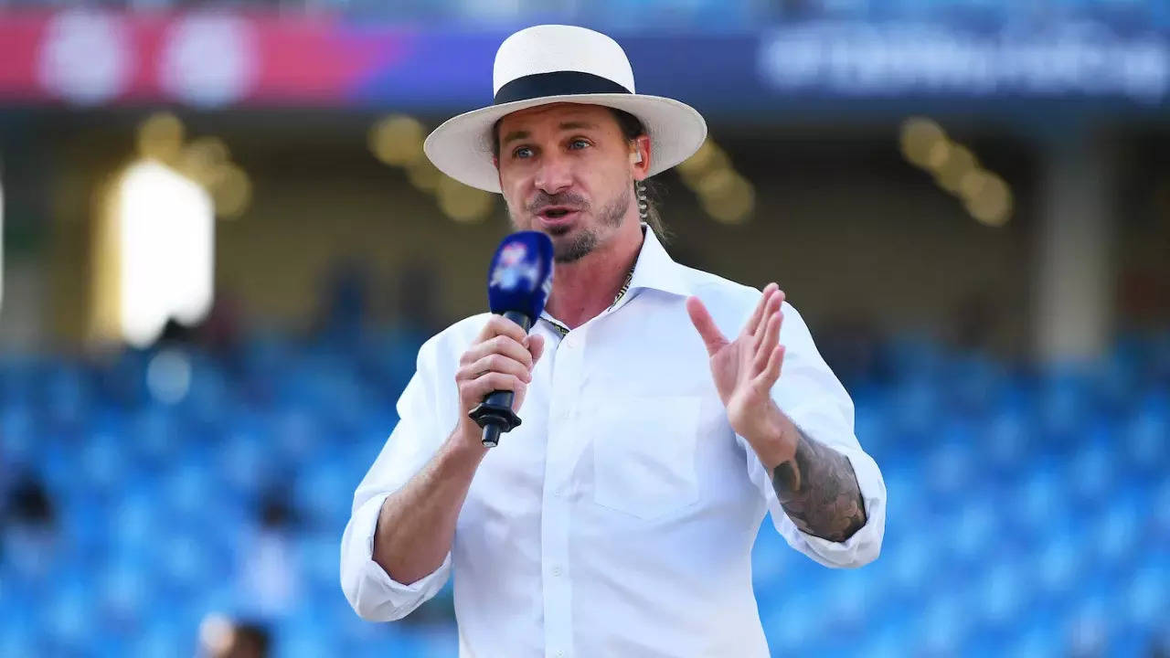 'April 17, we'll see the first 300'-  Dale Steyn predicts first 300 after SRH's explosive start IPL 2025
