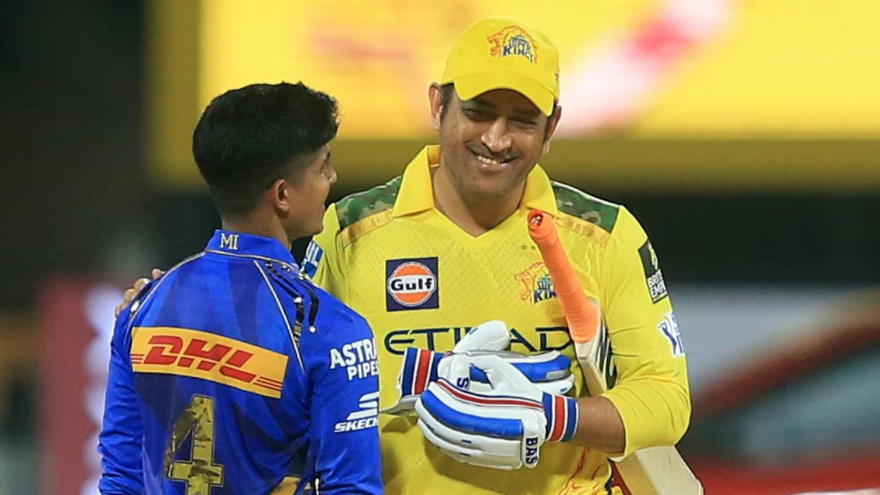 [Watch] IPL 2025: MS Dhoni offers words of support to Vignesh Puthur after CSK-MI game