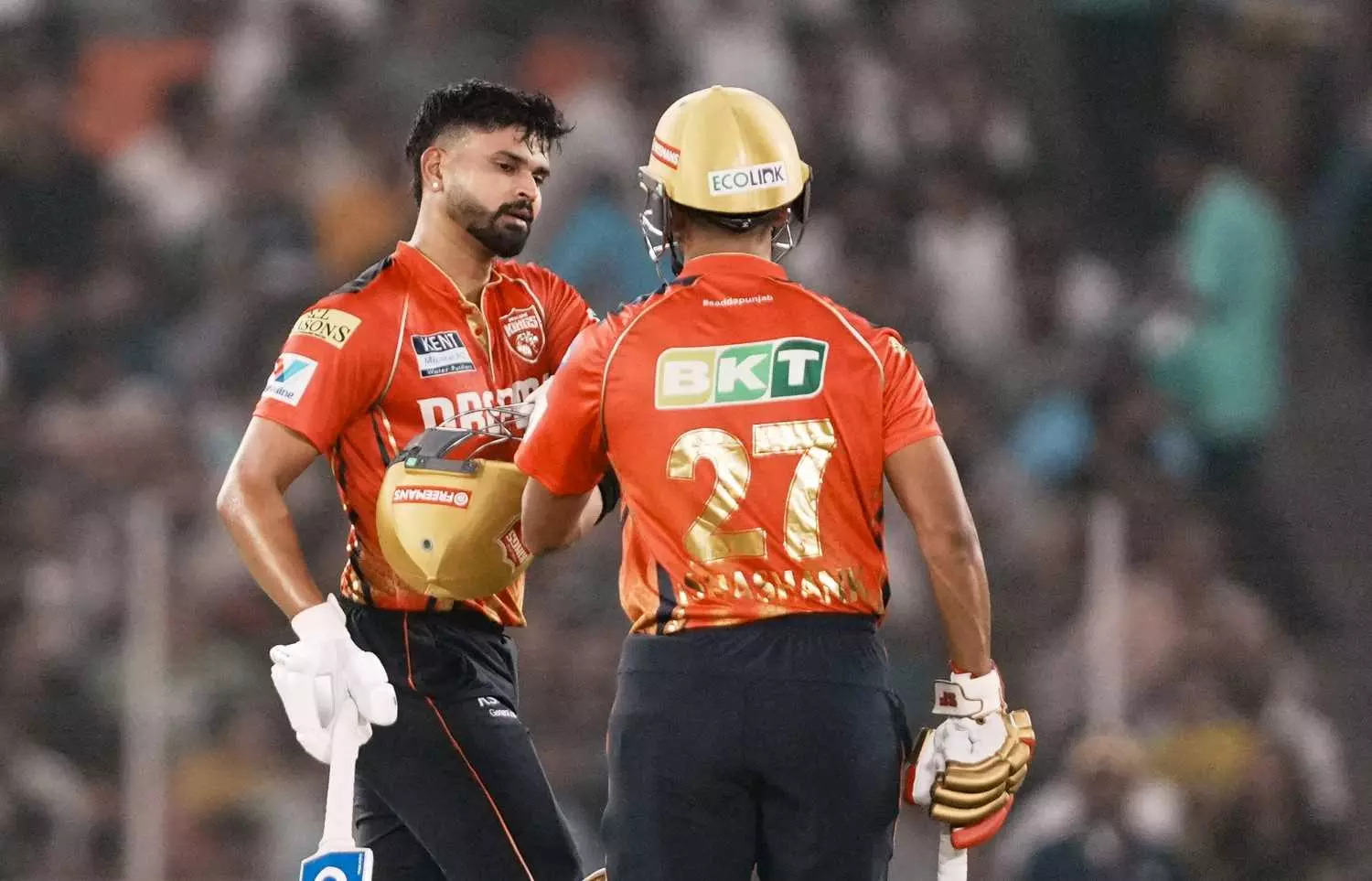 [WATCH] IPL 2025: Shashank Singh's last over brilliance leaves Shreyas Iyer stuck on 97* vs GT