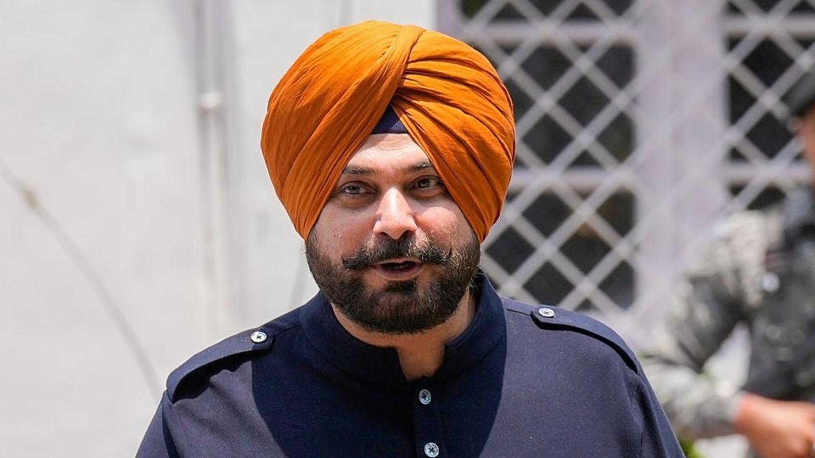'Conditions will shift from the North Pole to the South Pole'- Navjot Sidhu on transition from IPL to England Tests