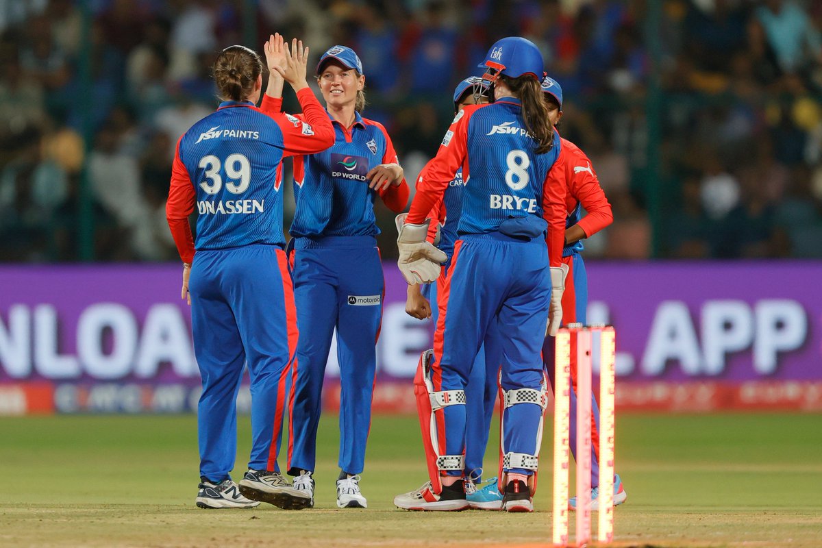 Twitter Reactions: Delhi Capitals steamroll Mumbai Indians in clash of table-toppers