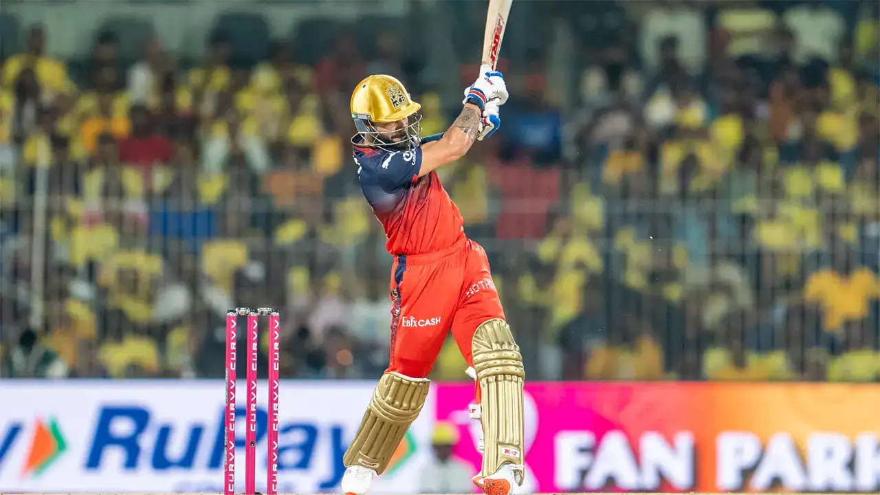 Virat Kohli completes most fifties in IPL, goes past David Warner'st ally