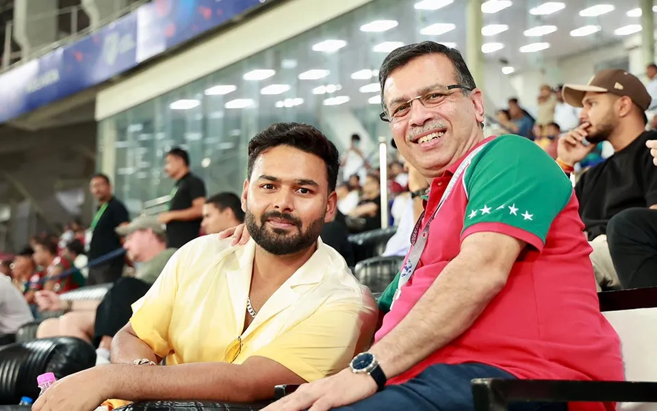 [WATCH] IPL 2025: LSG cricketers celebrate Mohun Bagan Super Giant on ISL win