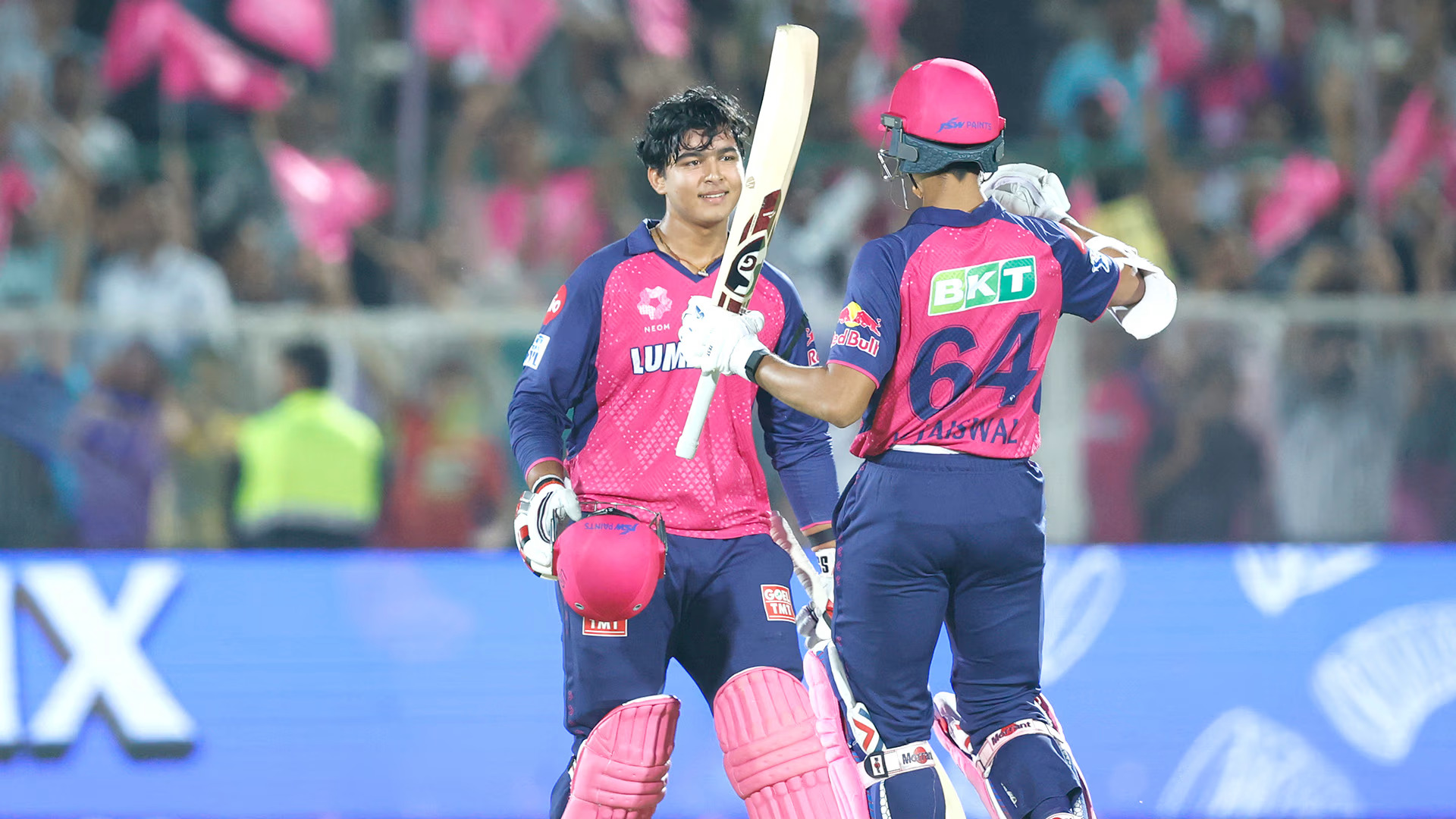 IPL 2025 Memes: Hilarious Reactions from RR vs GT, Match 47 at Sawai Mansingh Stadium