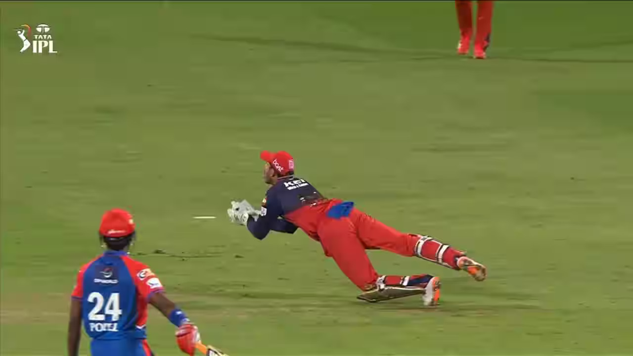 IPL 2025: Best Catch of the Match - RCB vs DC, Match 24