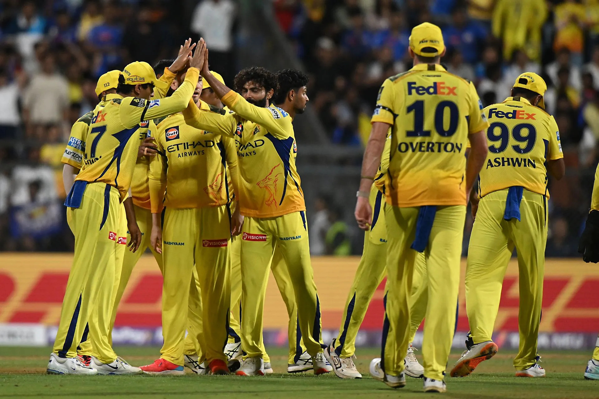 'Aap itna paisa leke jaate ho' - Suresh Raina, Harbhajan Singh criticise CSK's IPL 2025 mega auction strategy