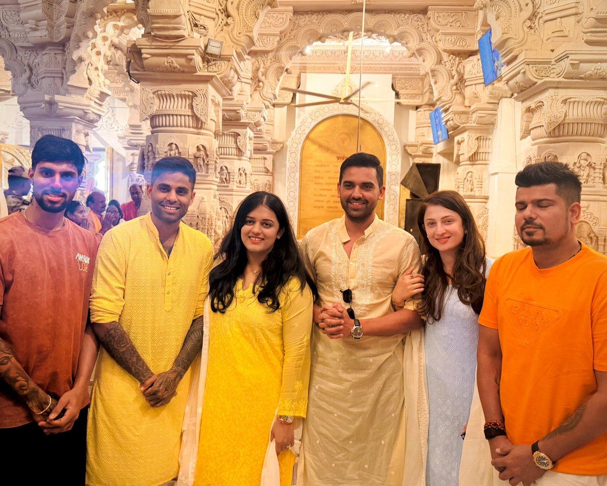 IPL 2025: MI cricketers visit Ayodhya's Lord Rama temple ahead of Ekana match
