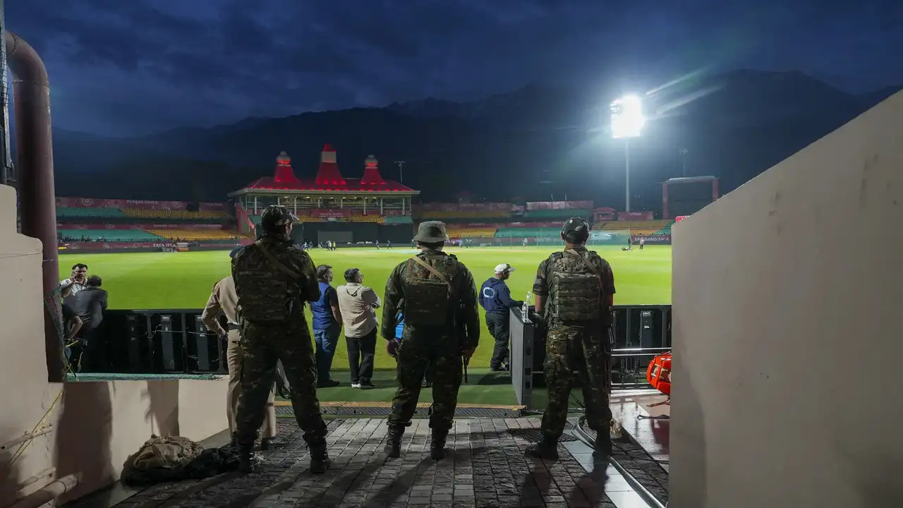 IPL 2025, Match 58 Review: Technical issue ends PBKS-DC match midway despite fiery start