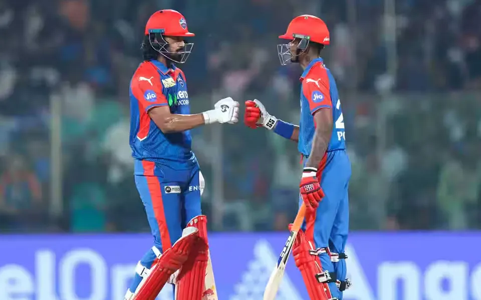 IPL 2025: Funniest Memes from DC vs GT Mid-Innings of Match 60