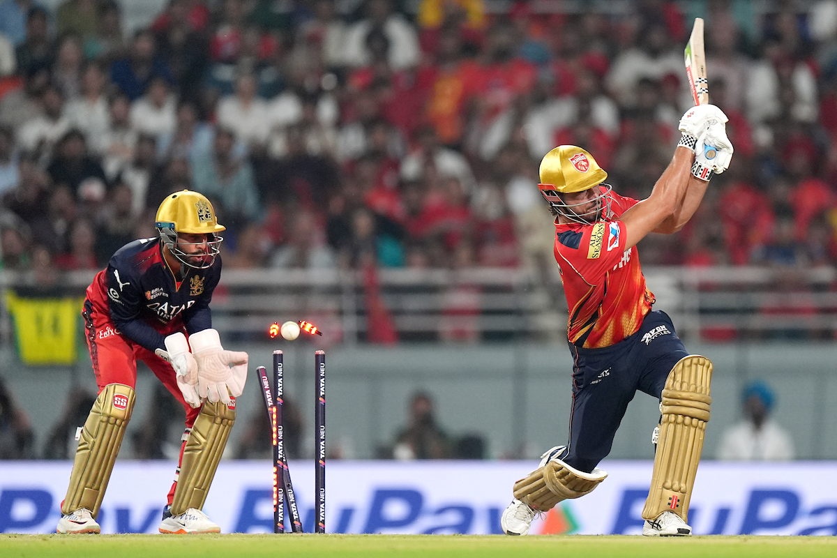 'This is unbelievable' - Sunil Gavaskar shocked by PBKS' shot selection vs RCB in Qualifier 1