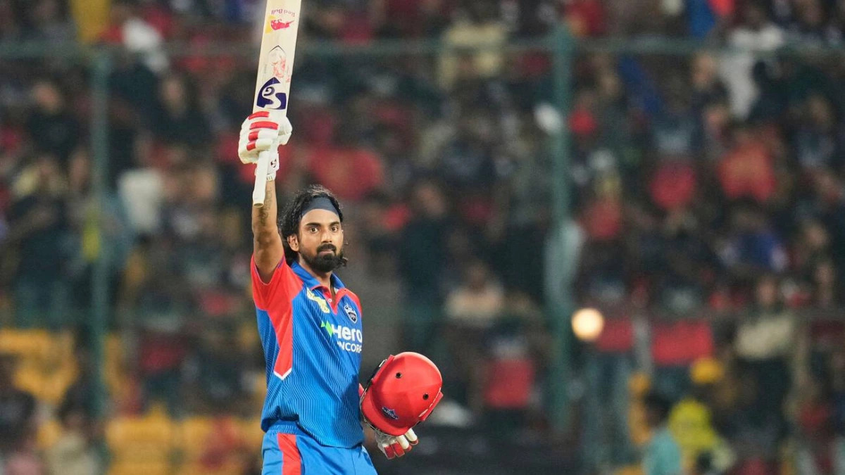 IPL 2025: KL Rahul doubtful for MI vs DC match due to knee injury
