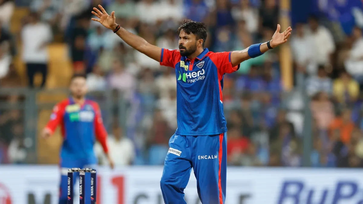 IPL 2025: Mukesh Kumar fined 10% for code of conduct breach vs Mumbai Indians